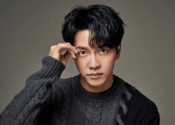Lee Seung Gi has revealed that he has been thinking about getting a nose job for many years.