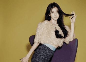 Han Sohee Wows Fans with Dior Fashion Photos