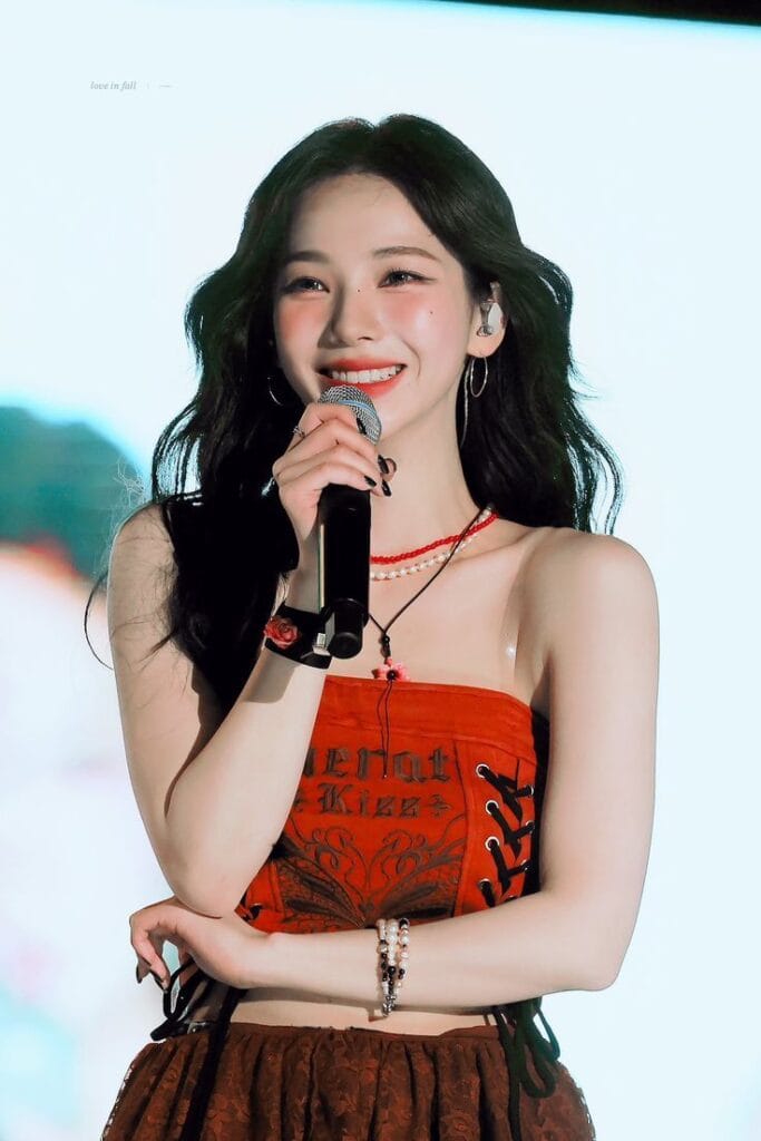 Karina’s Smile: KNetz Can’t Decide What to Think