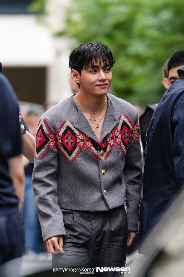 BTS V, the man that Celine loves