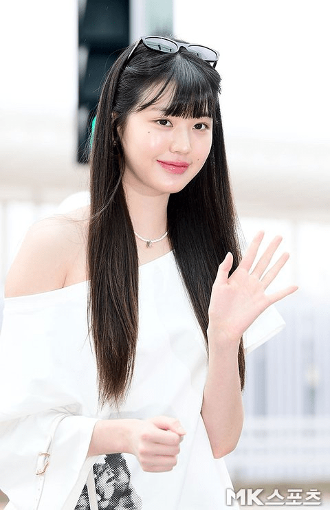 IVE's Wonyoung looks like Soojin after plastic surgery?