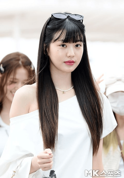 IVE's Wonyoung looks like Soojin after plastic surgery?
