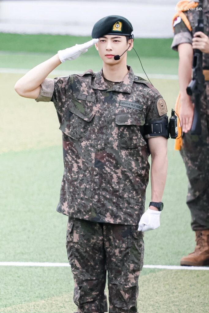 cha eunwoo